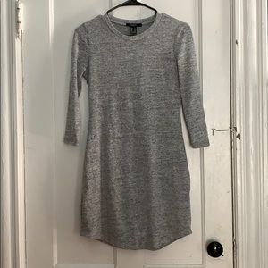 Mid sleeve grey dress